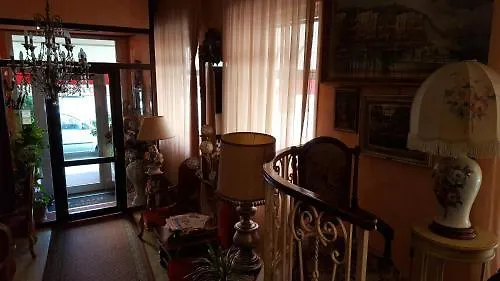 Hotel Royal 3*